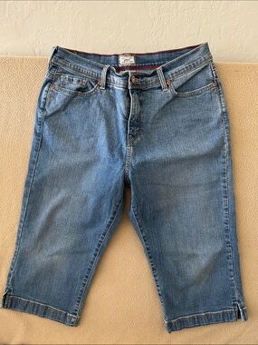 Levi’s 512 Perfectly Slimming CAPRI Denim Jeans - Size 14 Petite - Stretch